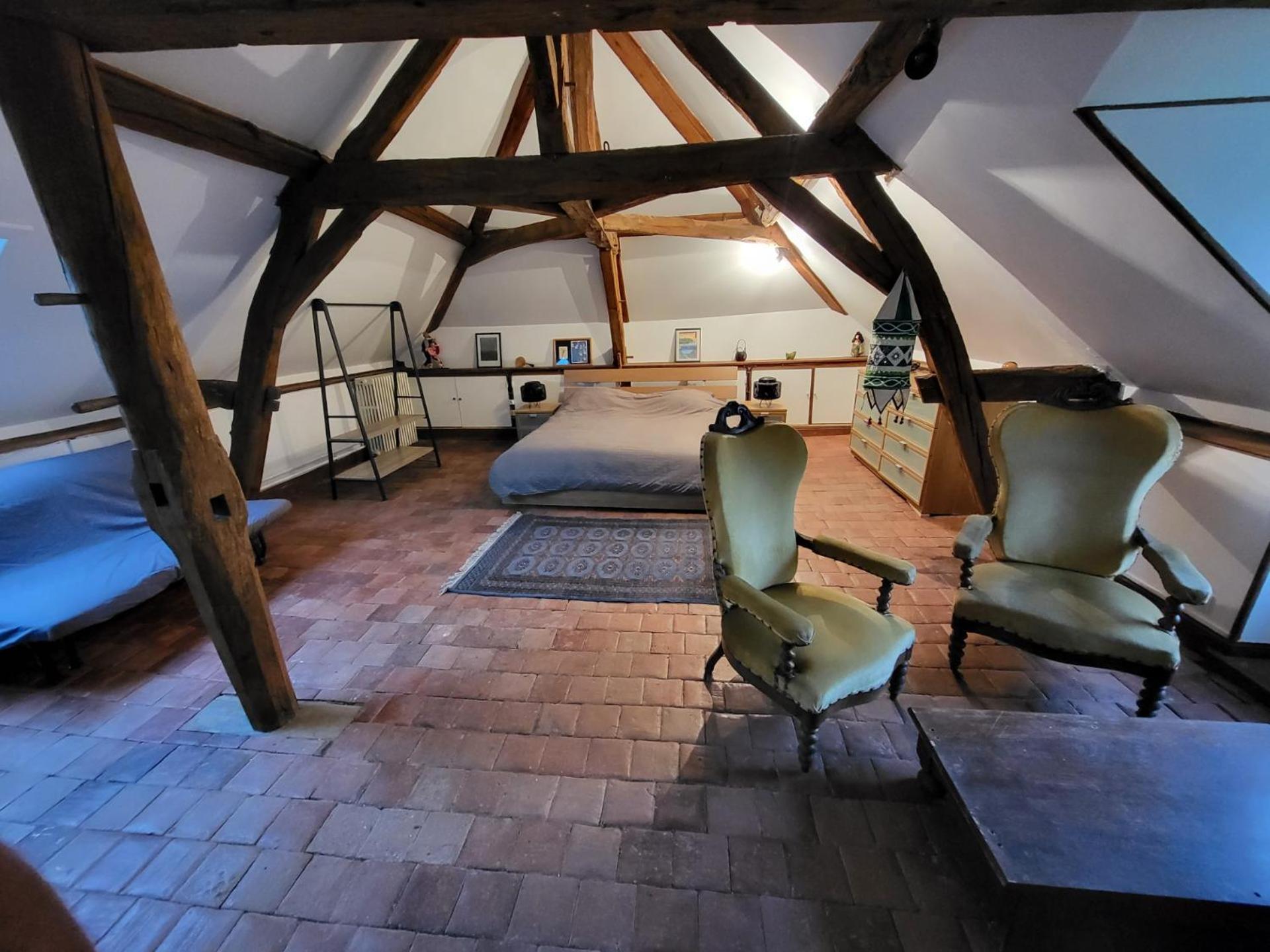 Bed and Breakfast Les Oiseaux De Passage Эсколив-Сент-Камиль Экстерьер фото