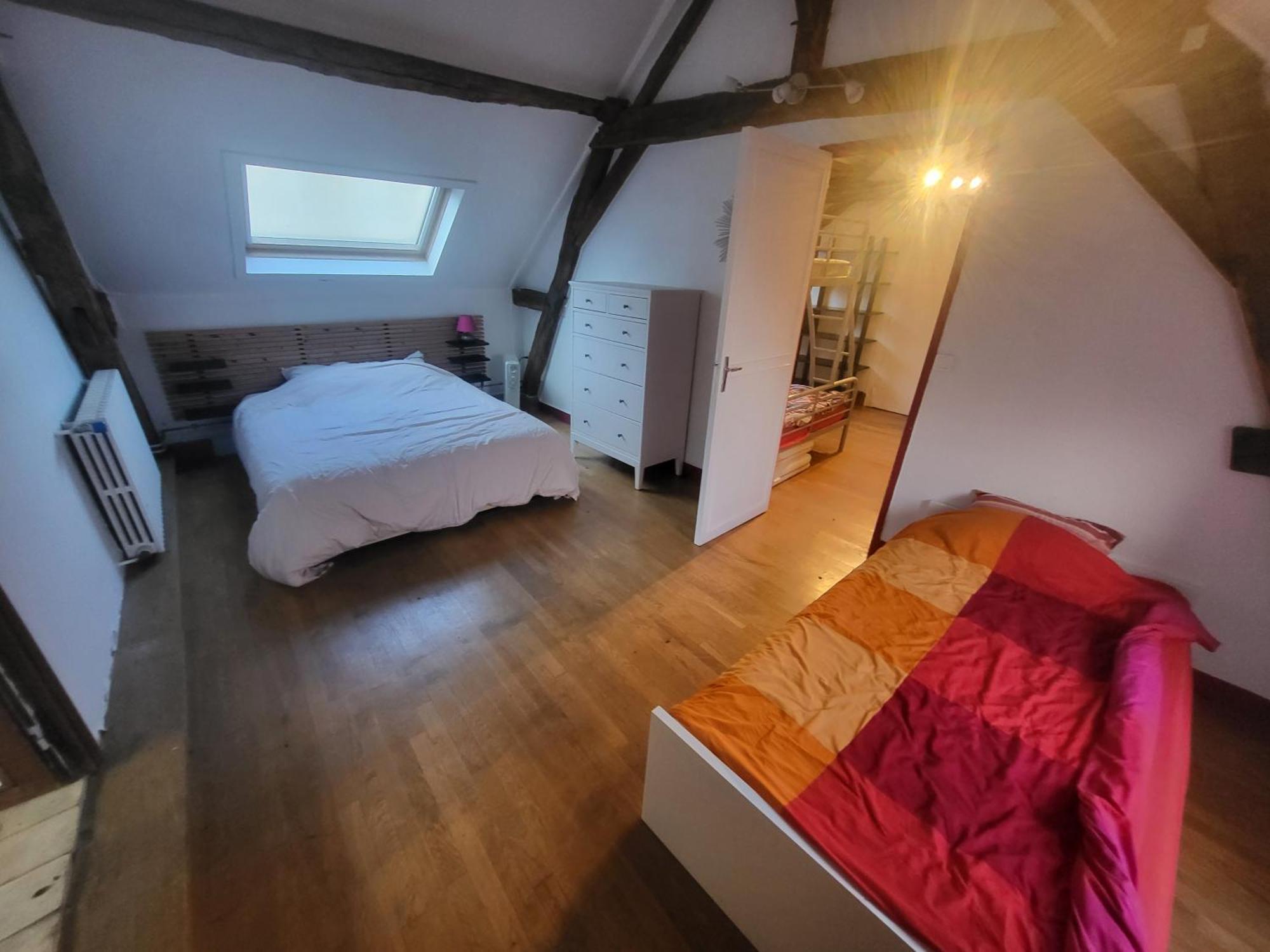 Bed and Breakfast Les Oiseaux De Passage Эсколив-Сент-Камиль Экстерьер фото